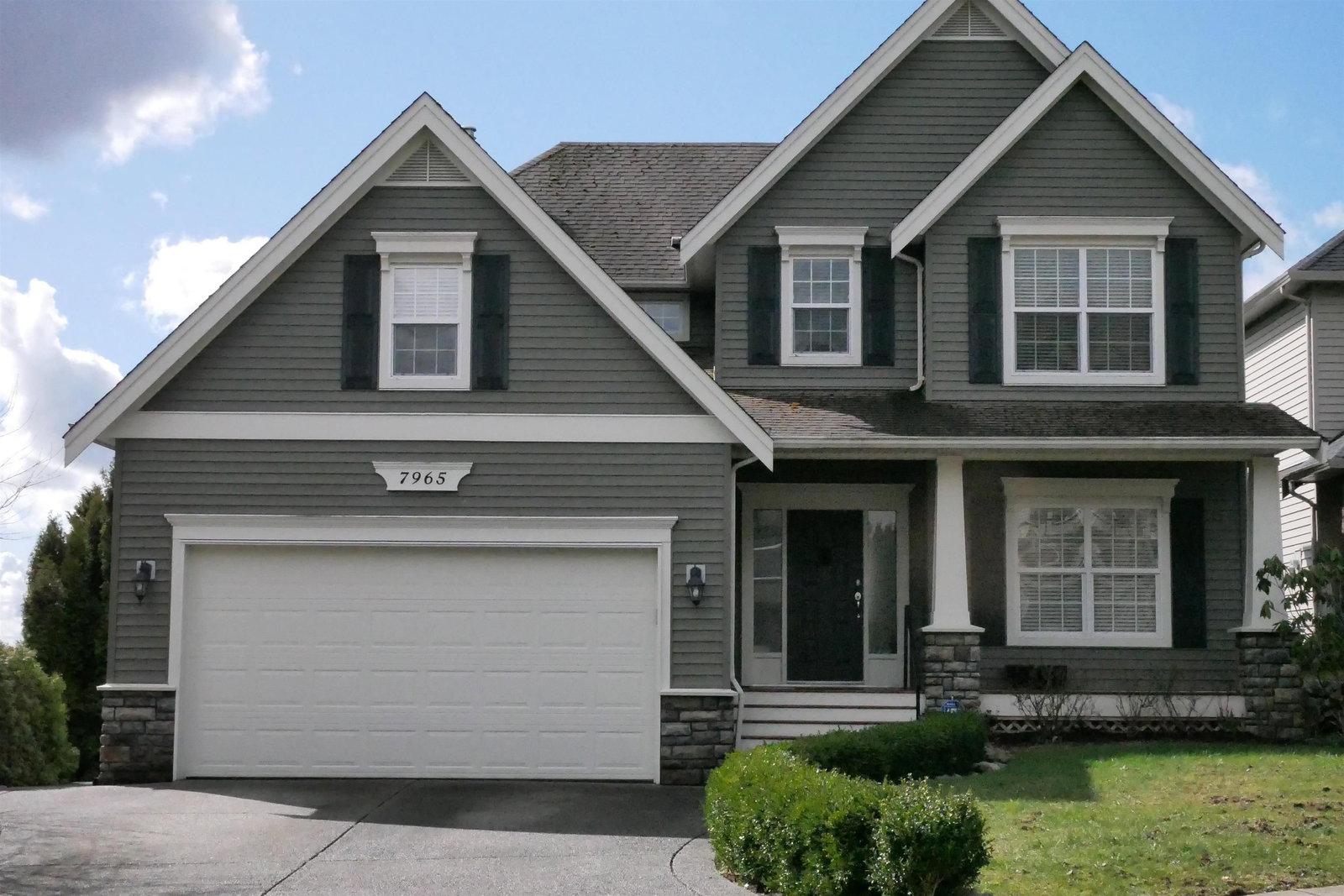 Listing Image 1