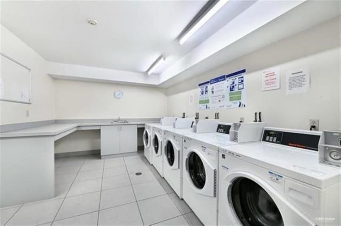 Listing Image 17
