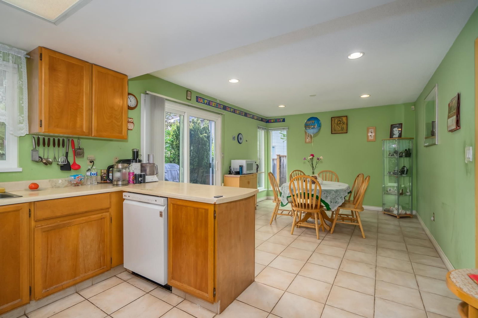 Listing Image 18