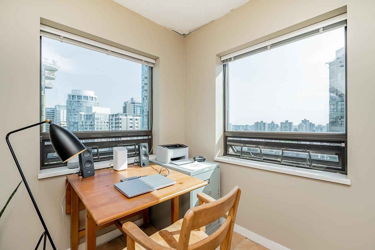 Listing Image 10