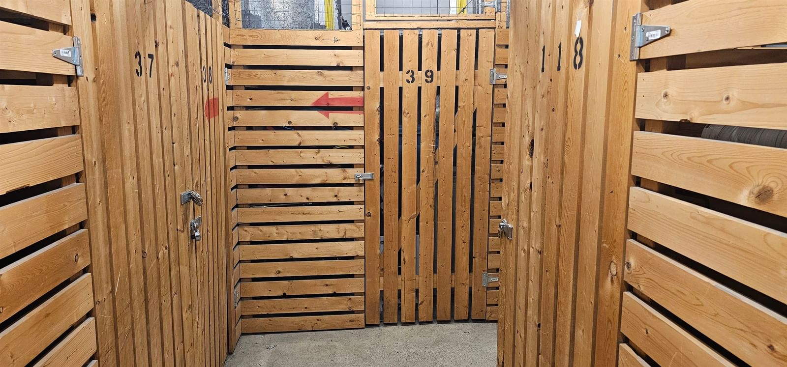 Listing Image 34