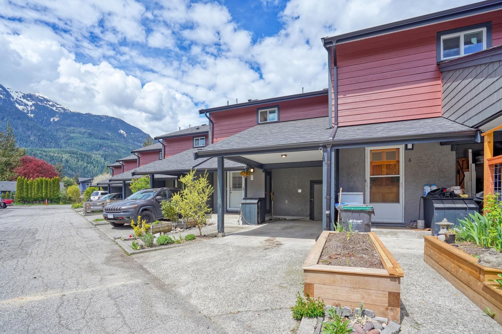 Listing Image 24