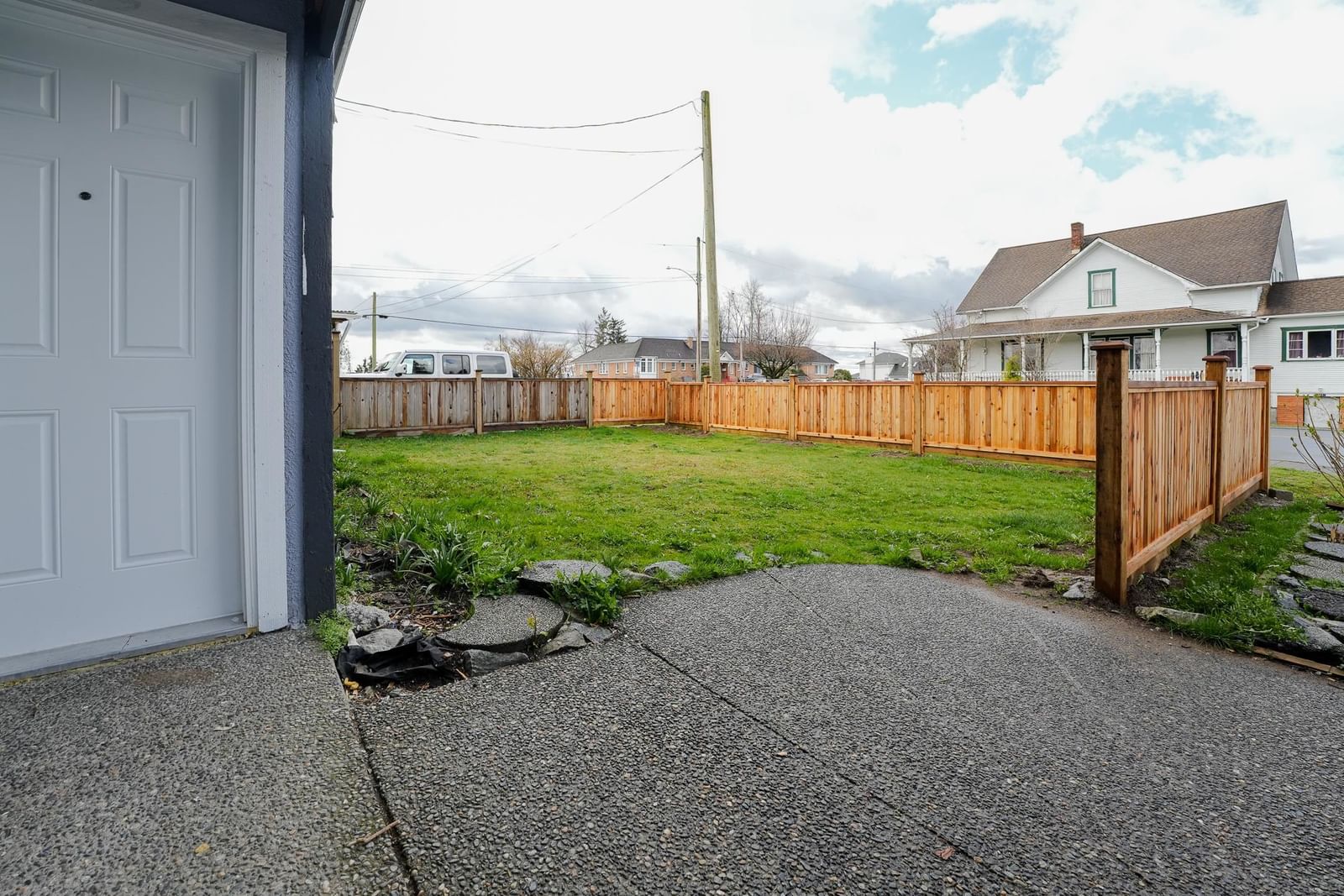 Listing Image 28