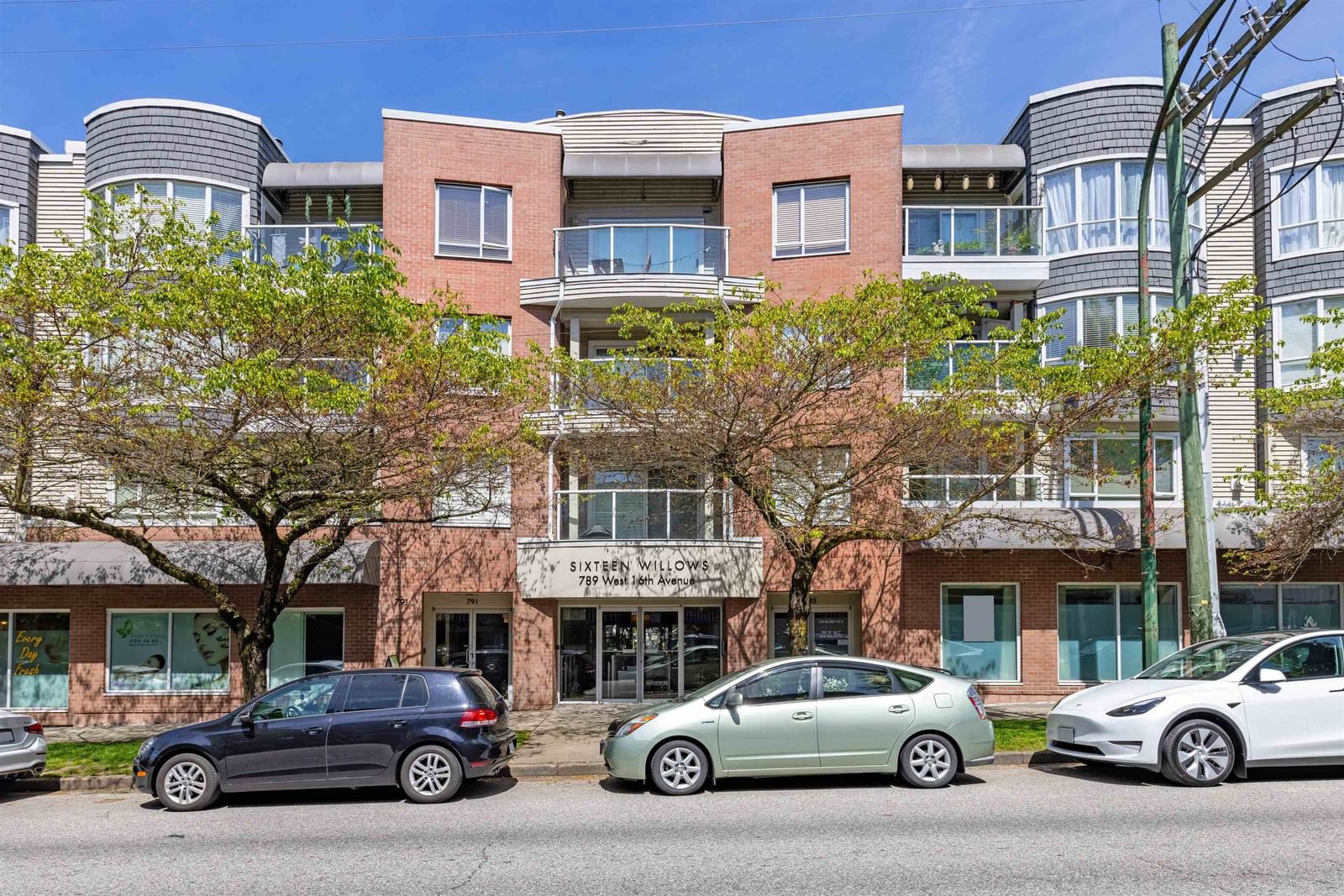 Listing Image 1