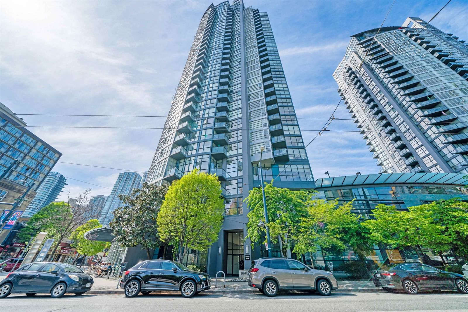 Listing Image 21