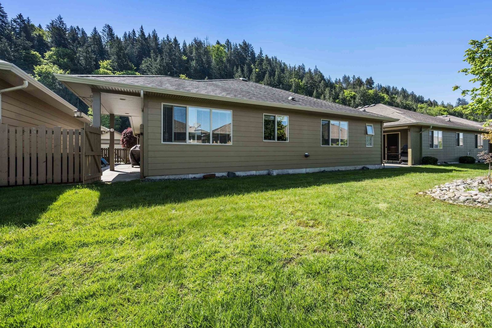 Listing Image 29