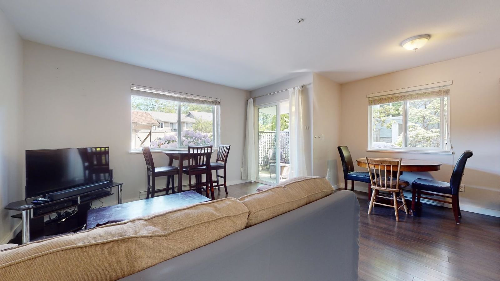 Listing Image 20