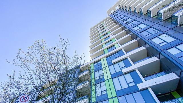 1310 - 3533 Ross Drive