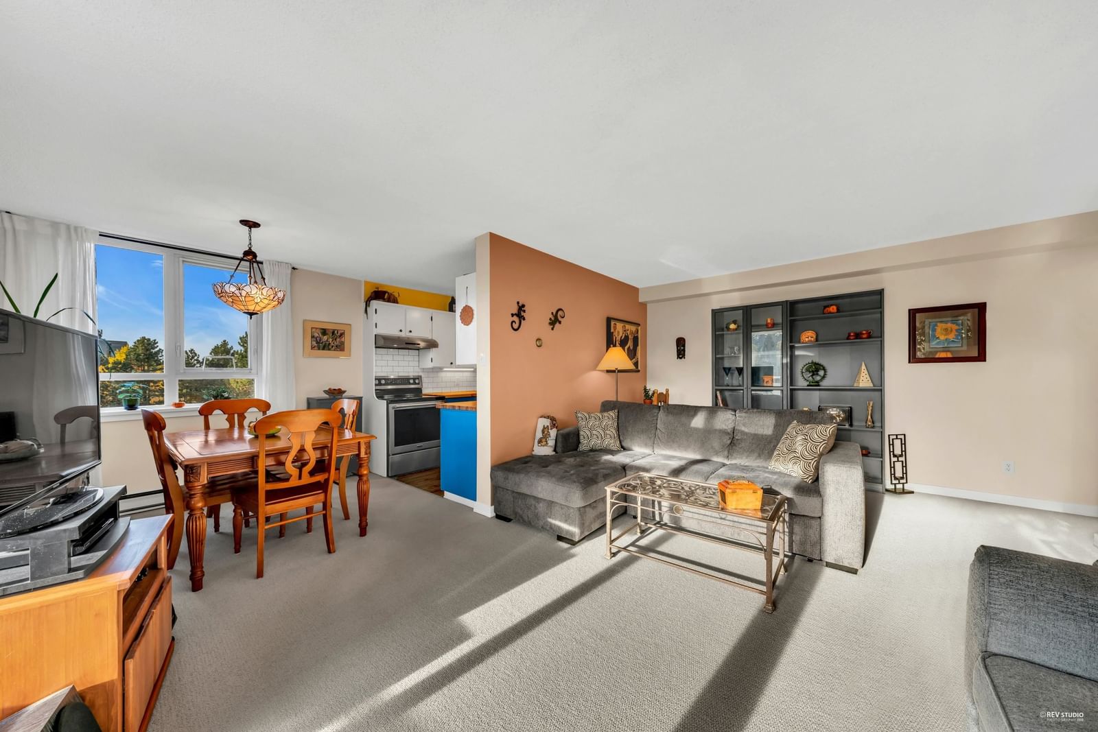 Listing Image 13