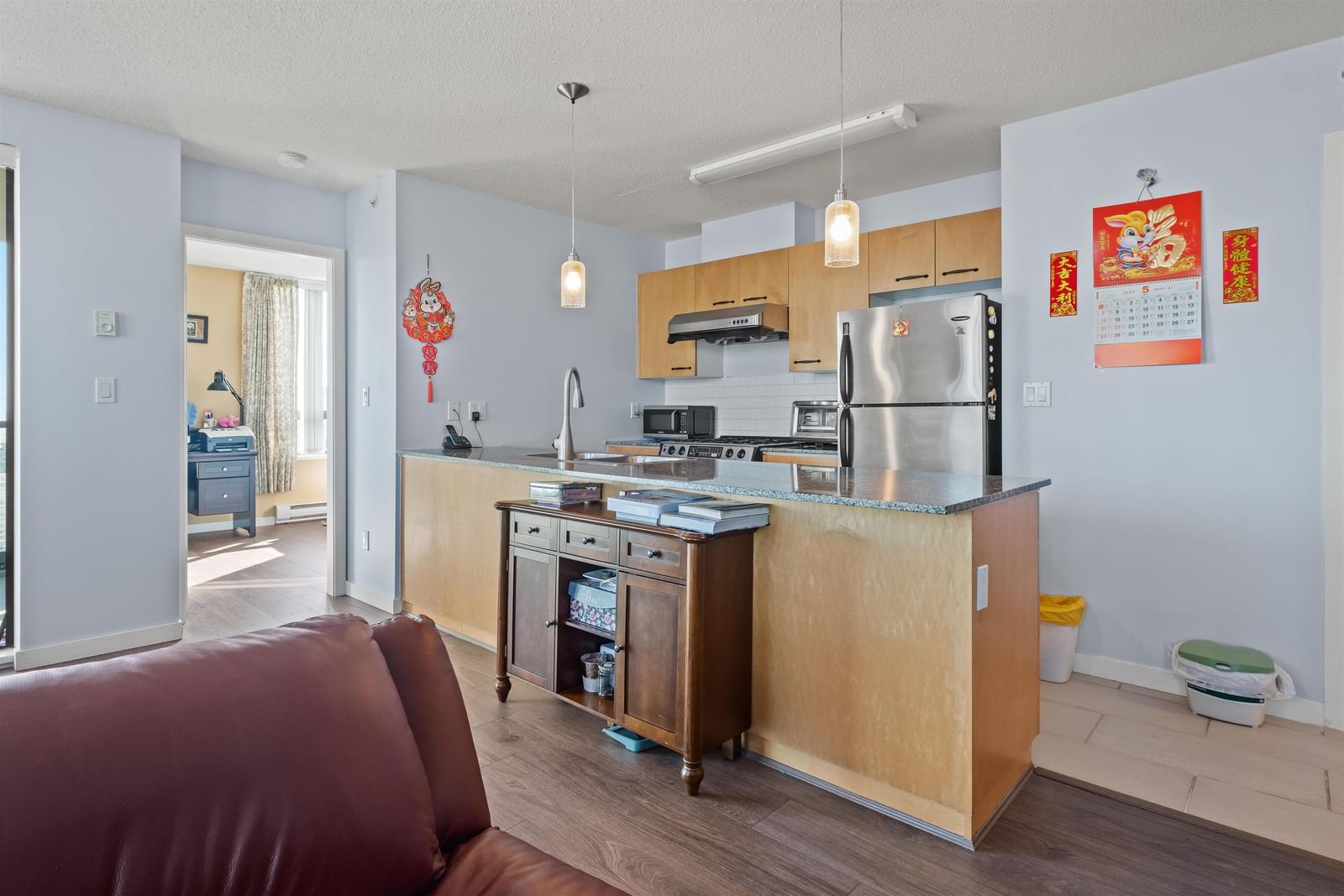 Listing Image 19