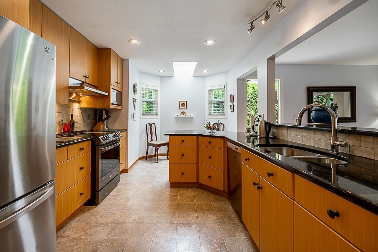 Listing Image 13