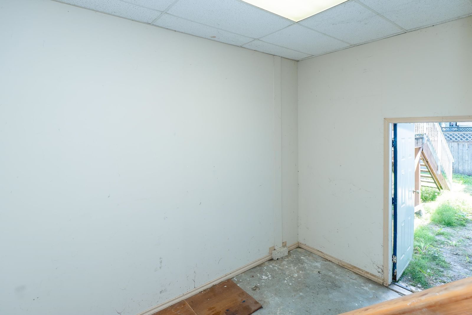 Listing Image 25