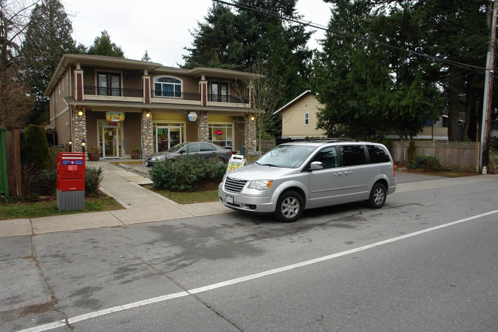 Listing Image 3