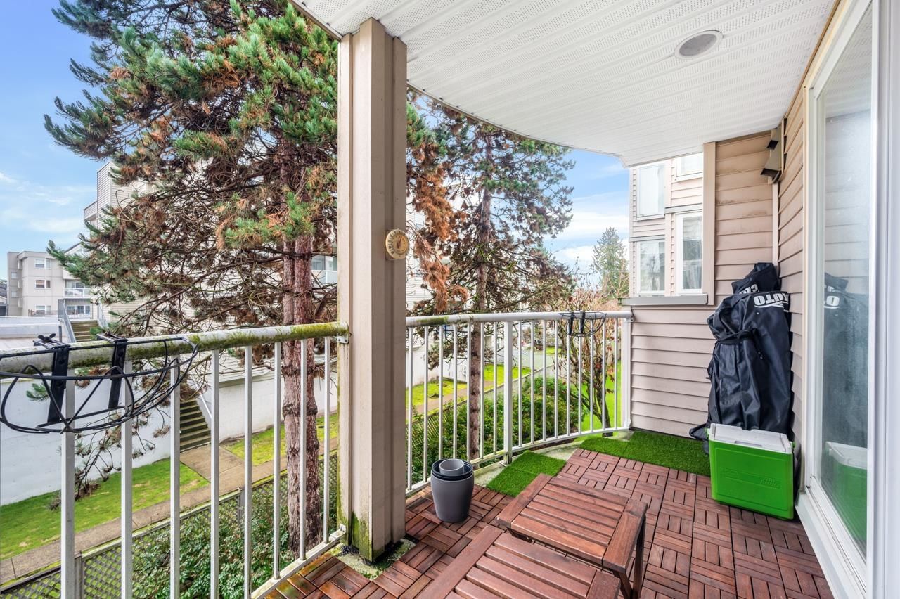 Listing Image 17