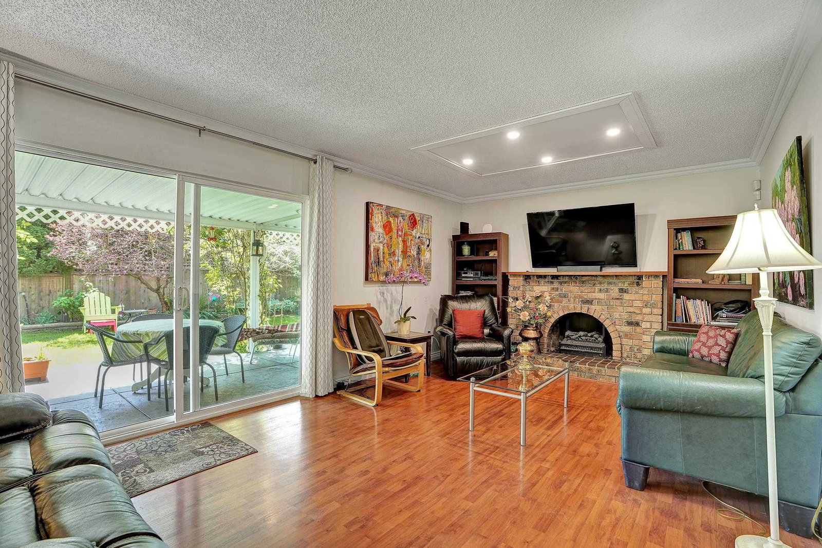 Listing Image 15