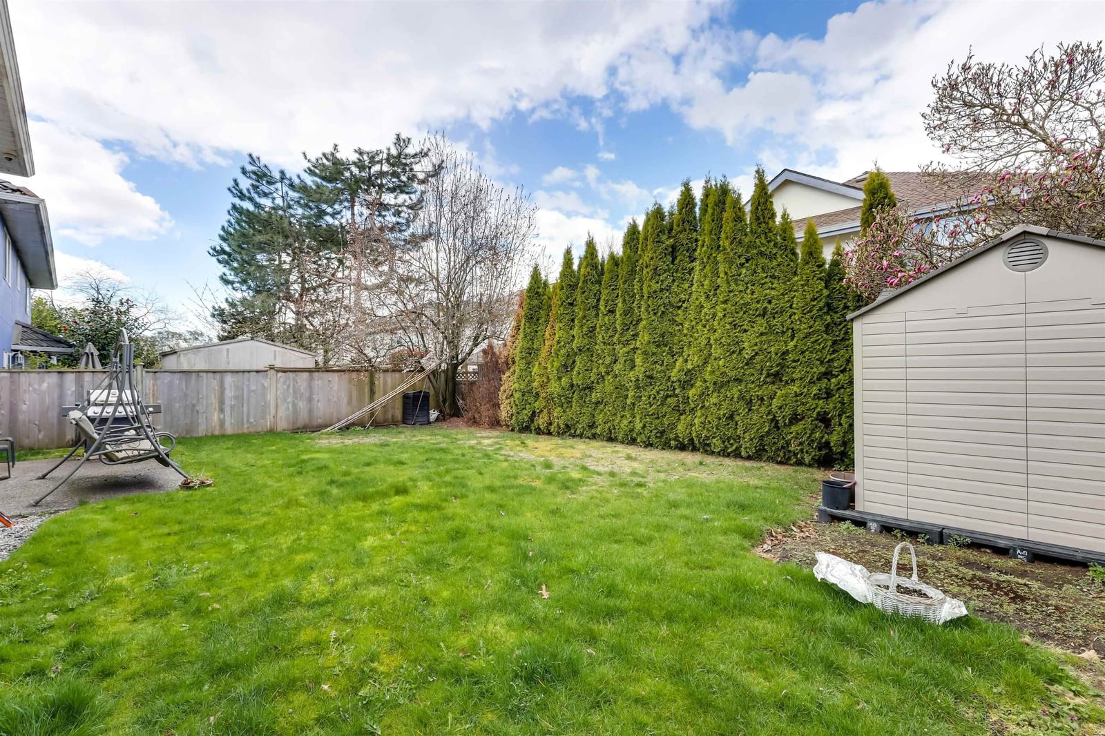 Listing Image 27