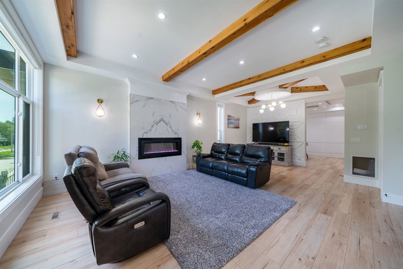 7115 206 Street, Langley, V2Y 3J9 | Image 3