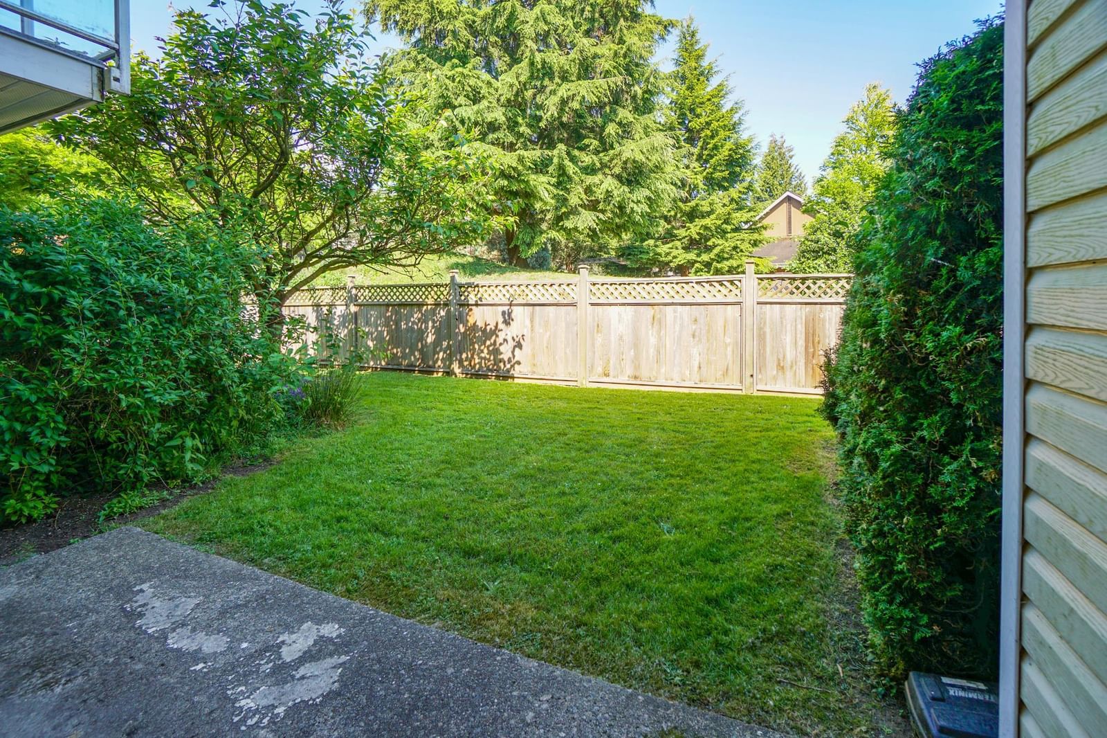 Listing Image 22