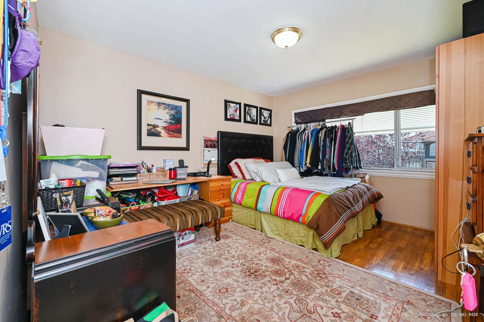 Listing Image 8