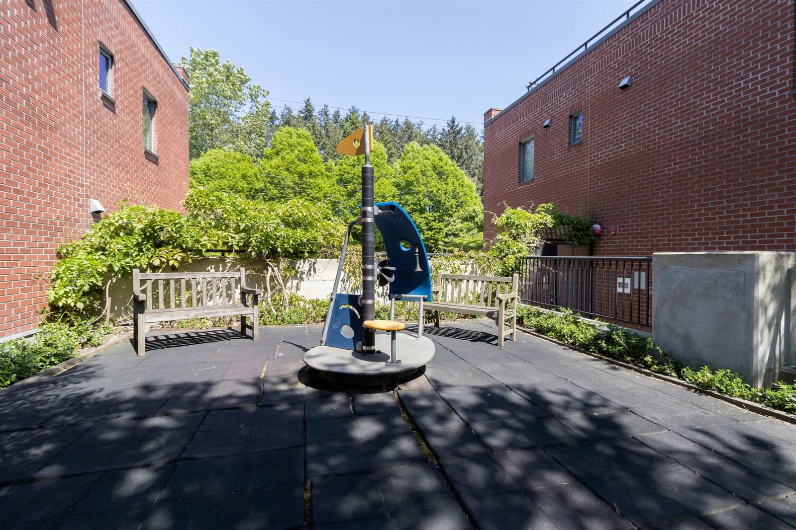 Listing Image 36