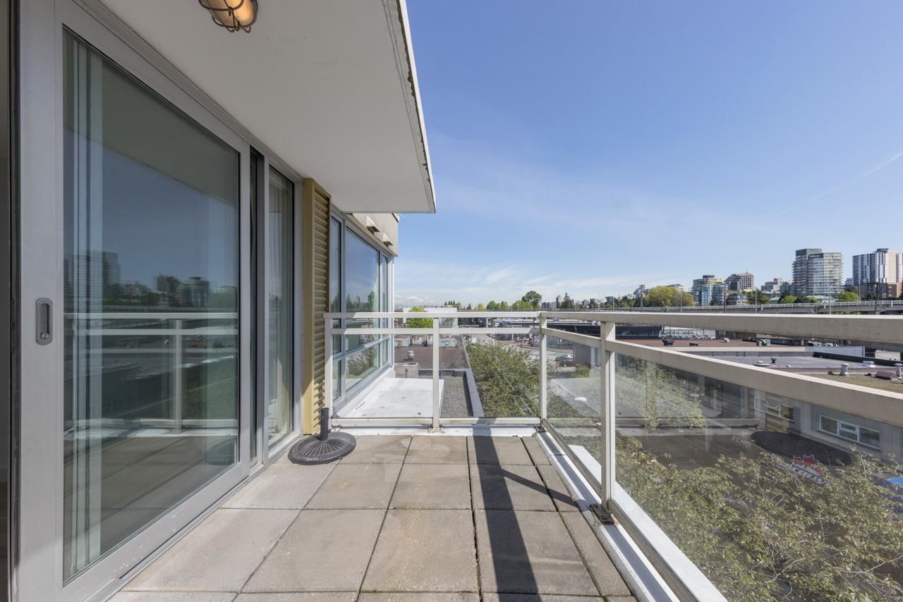 Listing Image 15