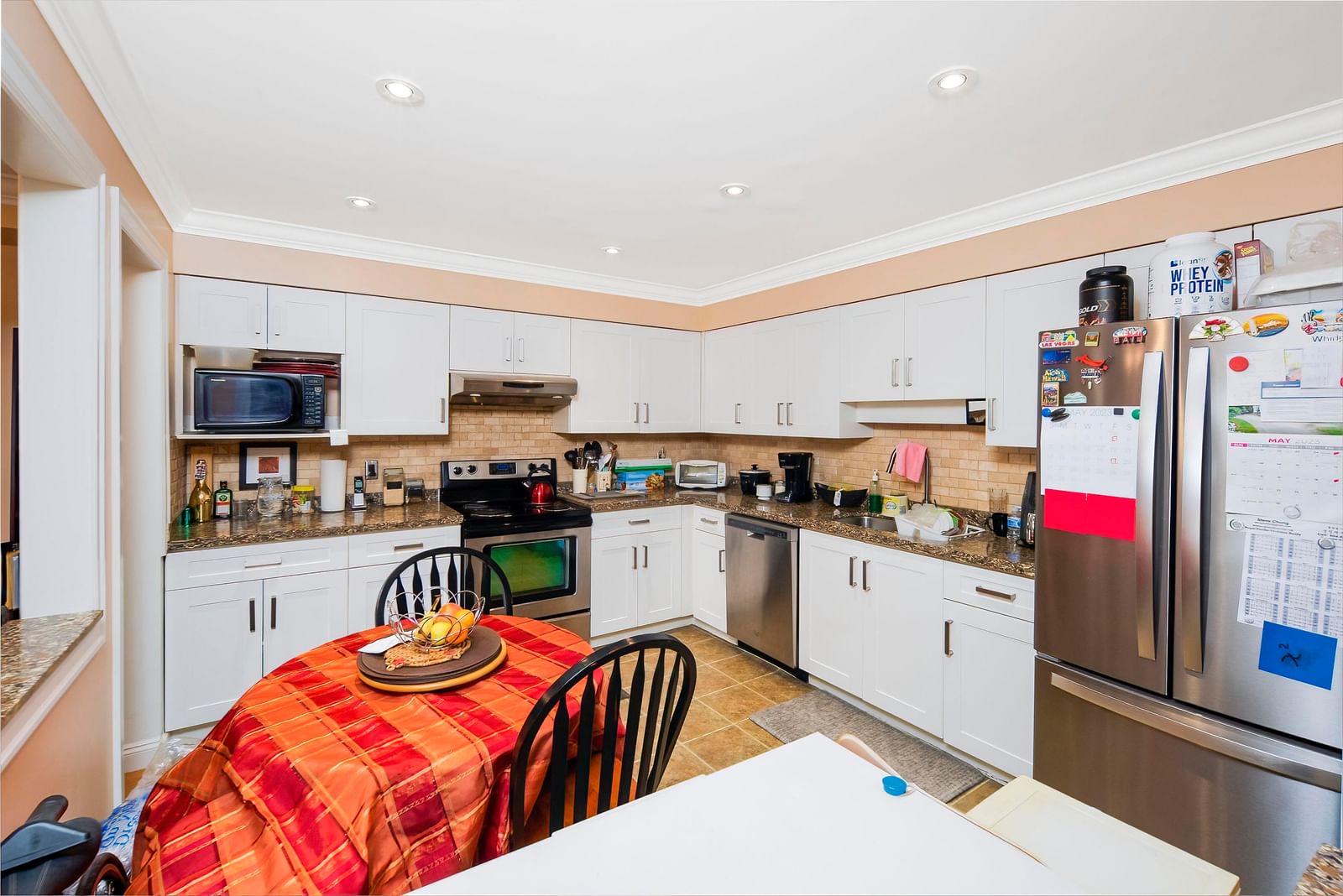 Listing Image 11