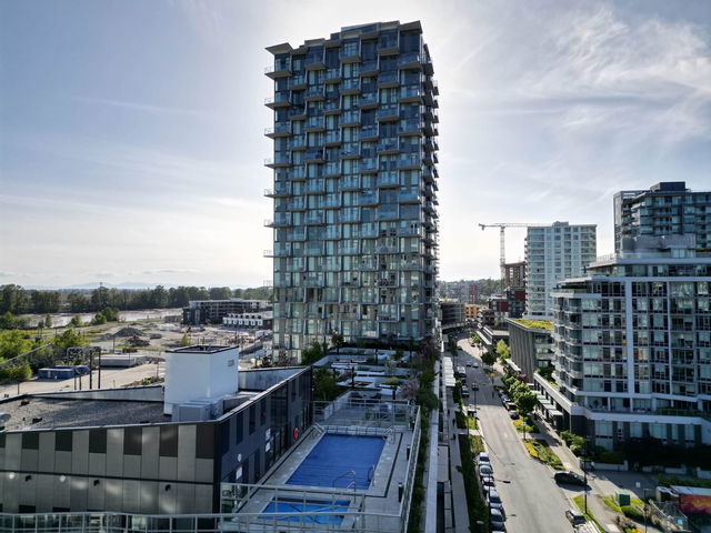 904 - 3538 Sawmill Crescent