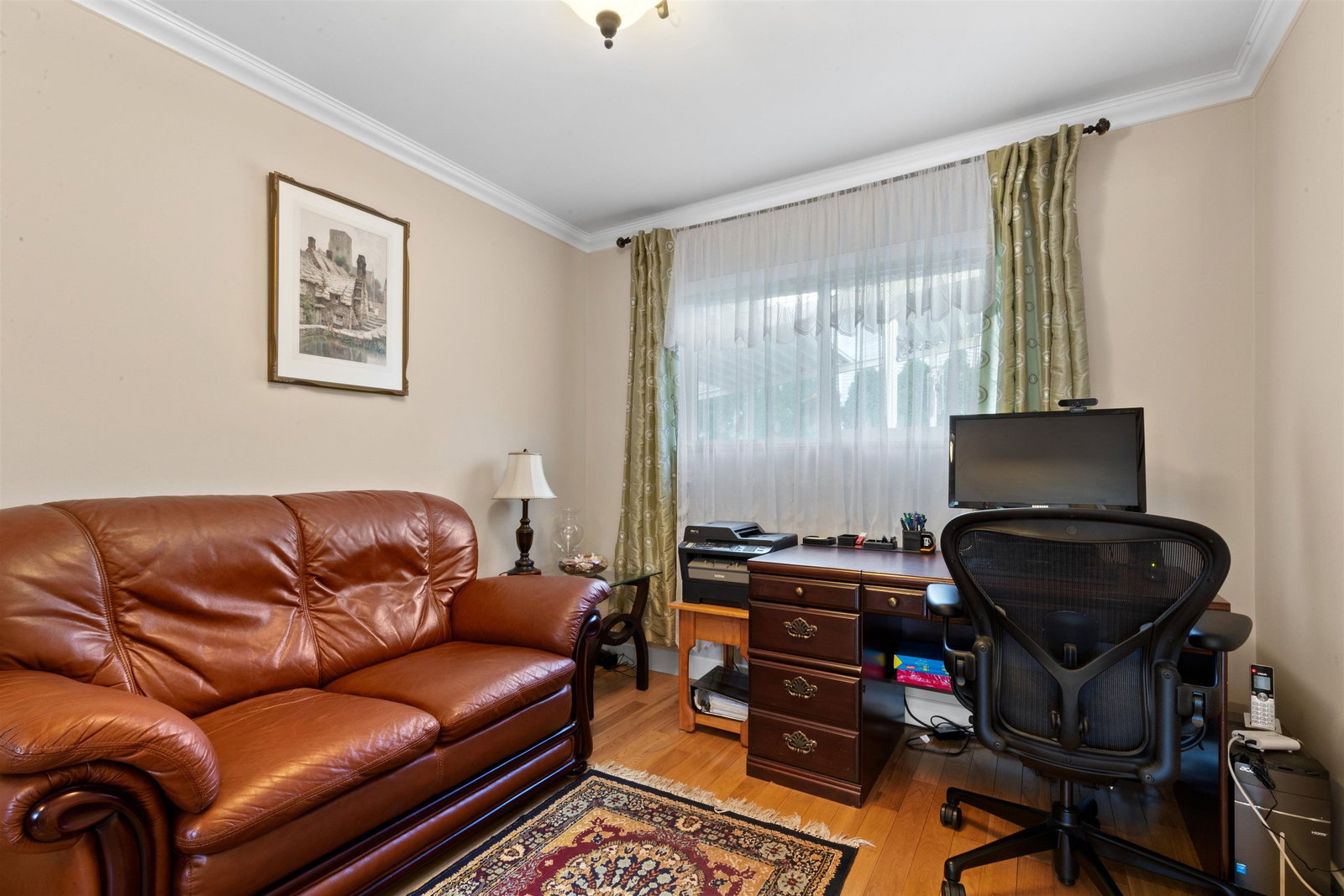 Listing Image 19