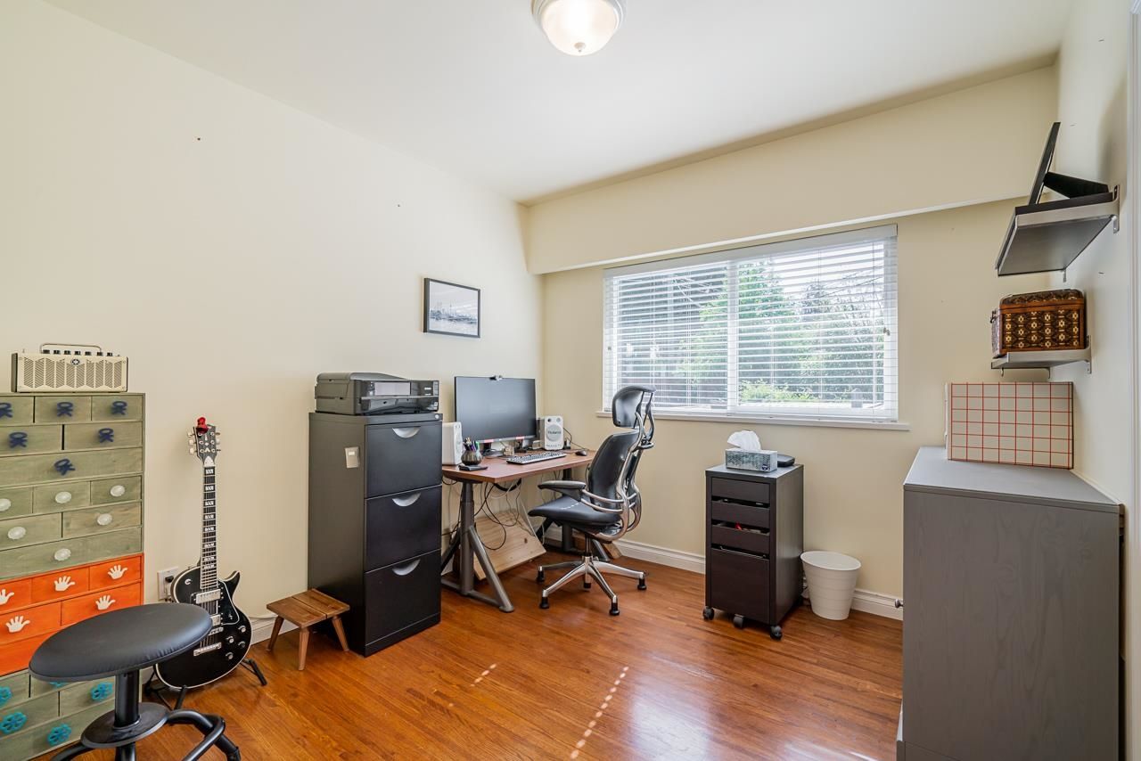Listing Image 18