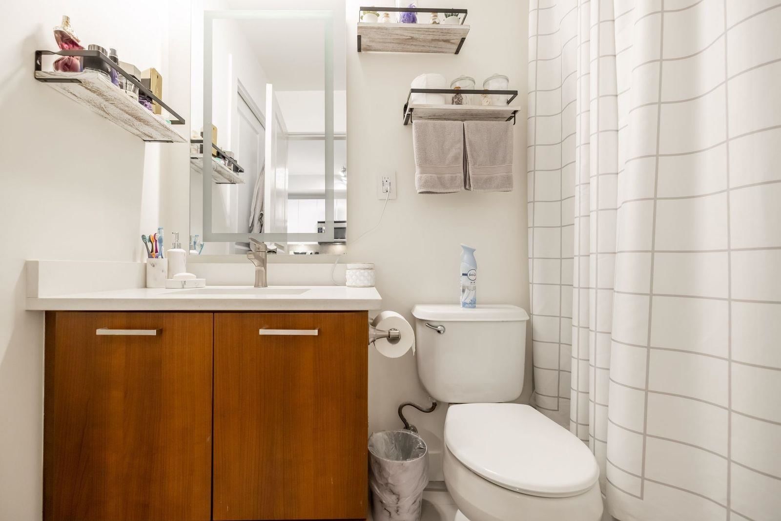 Listing Image 24