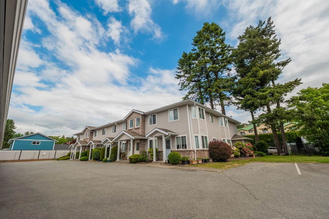 12 - 46735 Yale Road