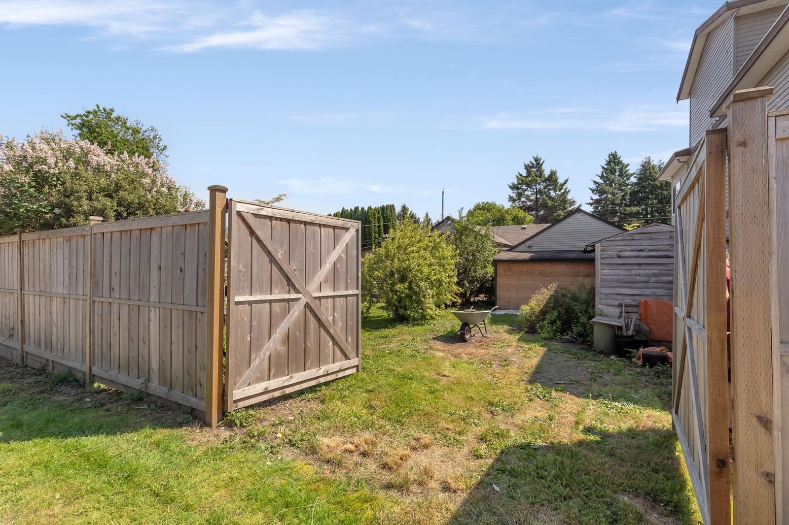 Listing Image 40