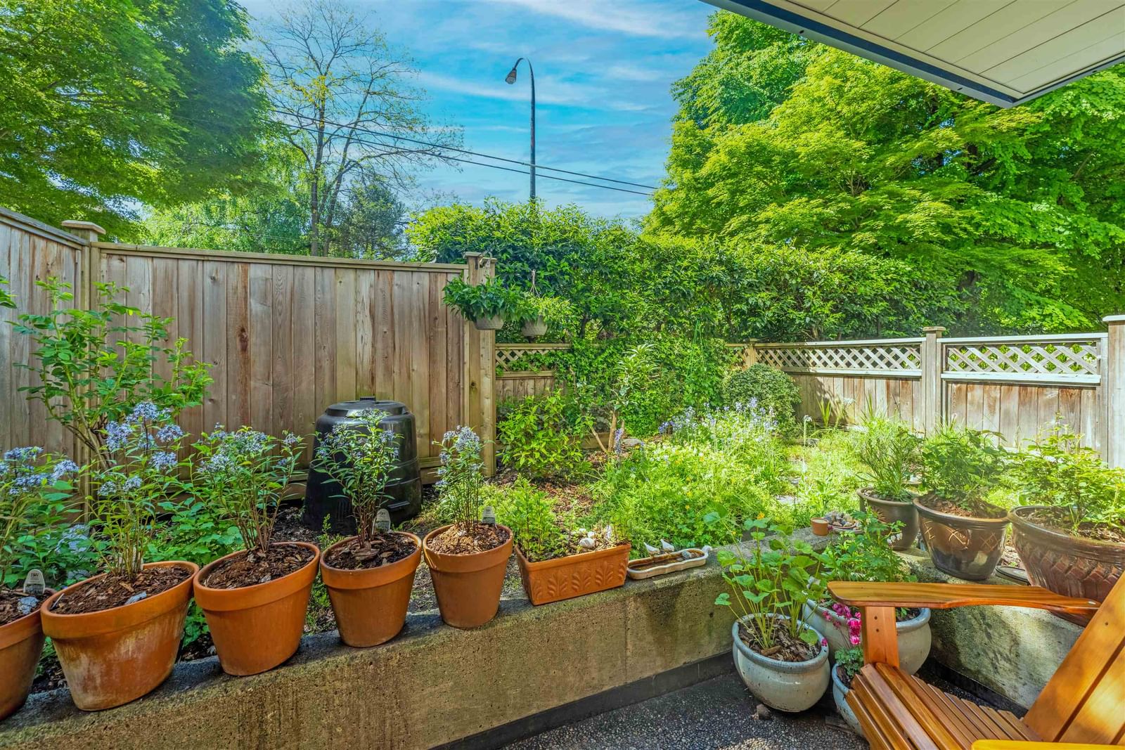 Listing Image 14