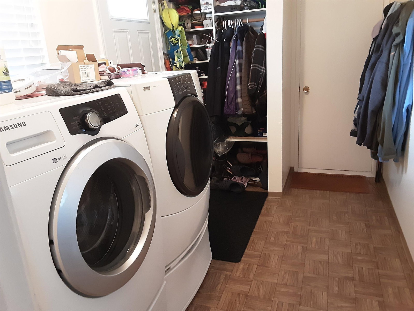 Listing Image 22