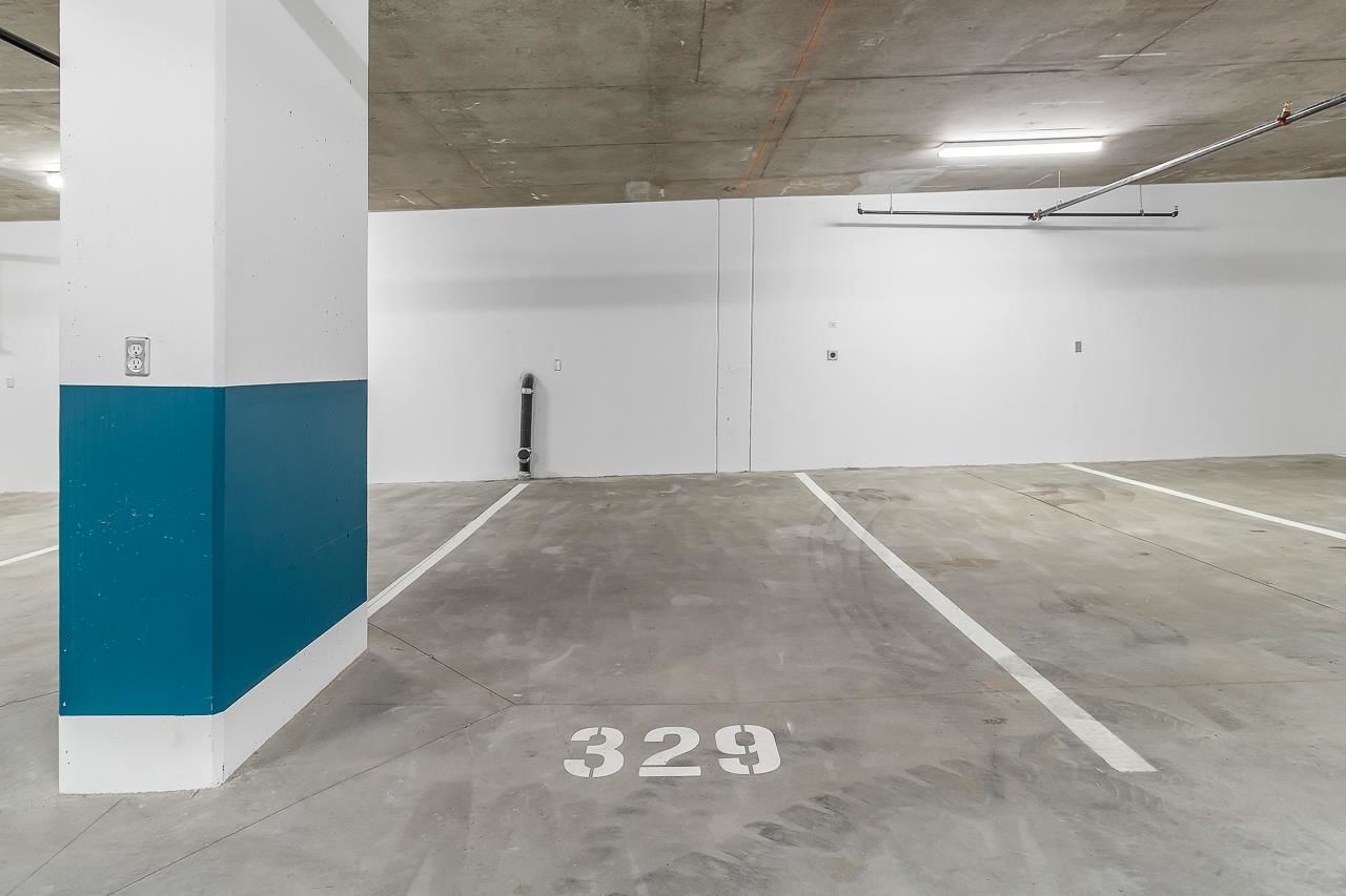 Listing Image 37