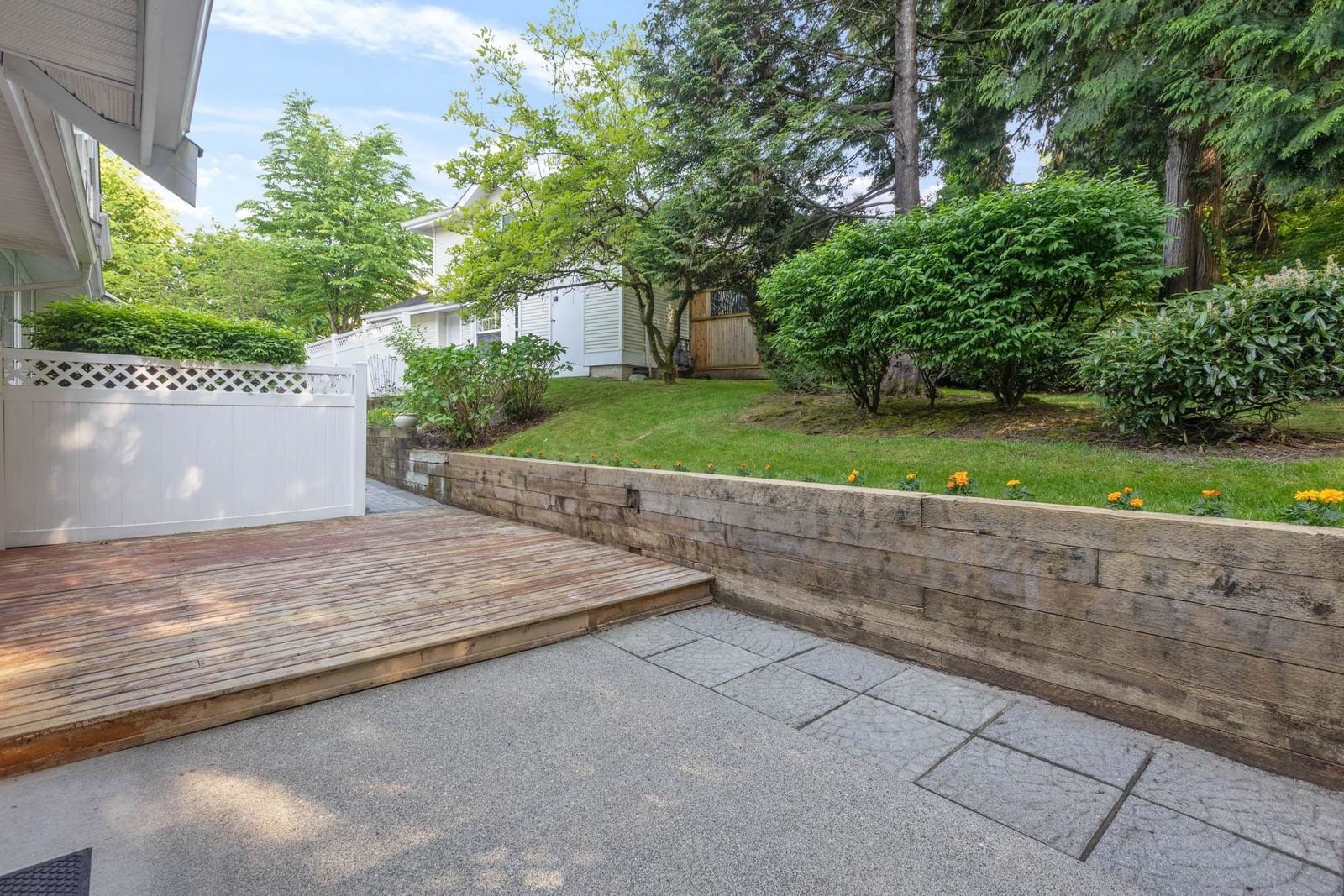 Listing Image 27