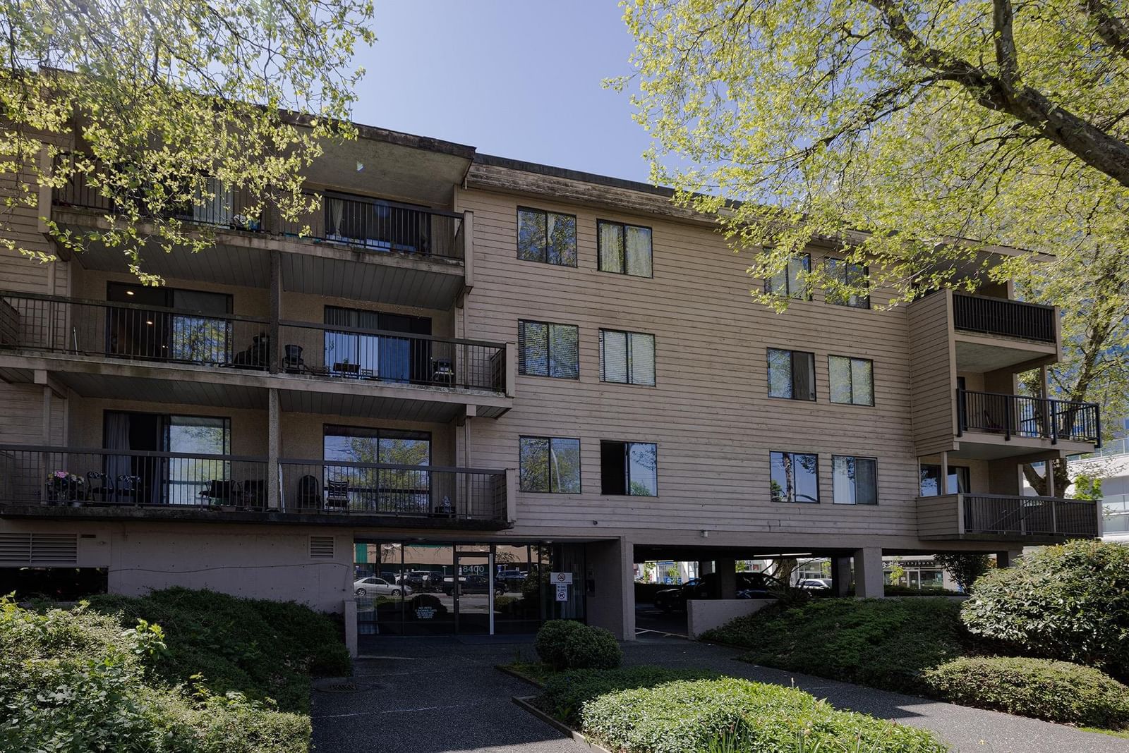 Listing Image 20