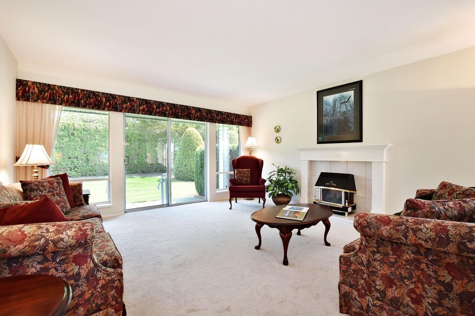 Listing Image 12