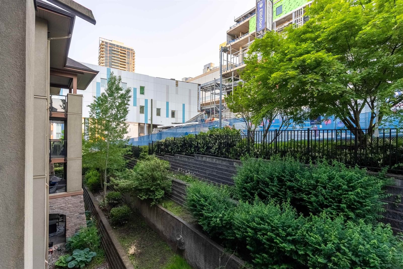 Listing Image 18