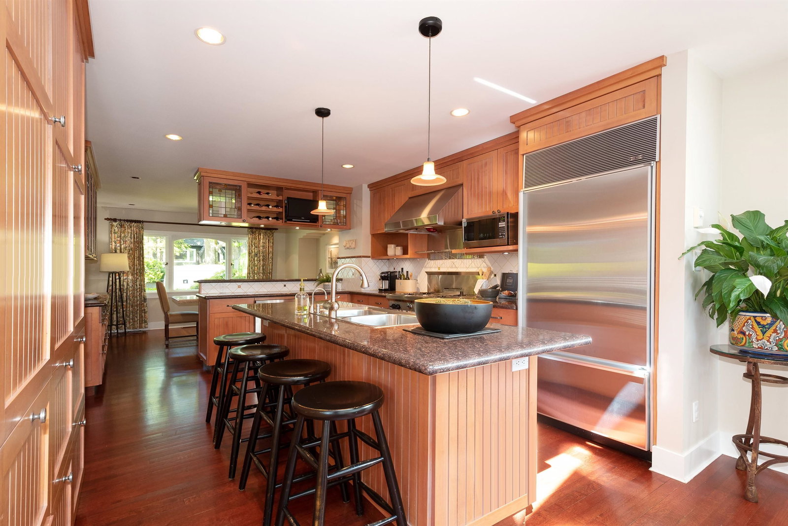 Listing Image 15