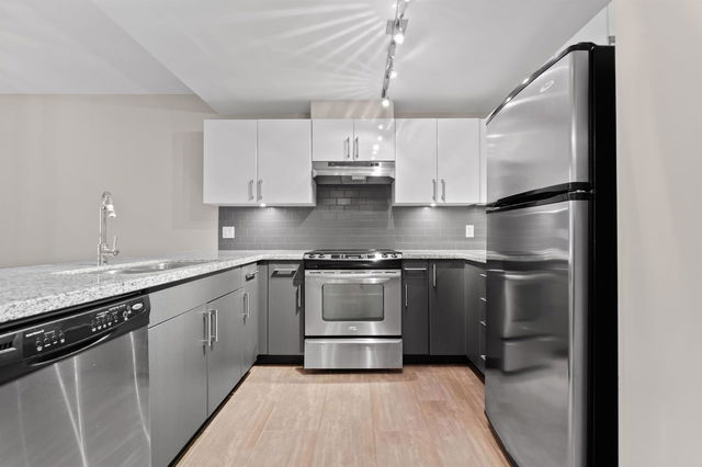 205 - 14 Begbie Street