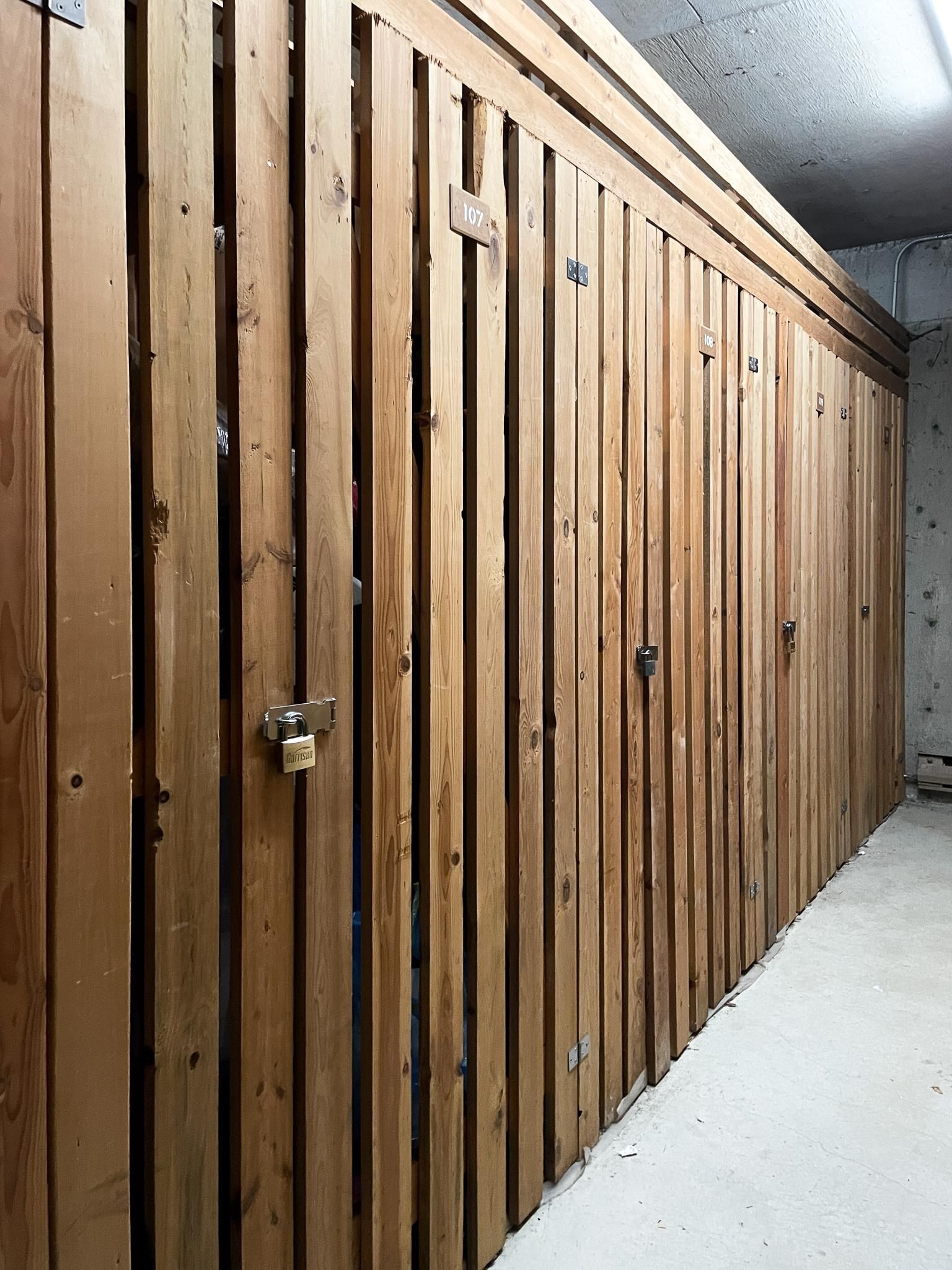 Listing Image 20