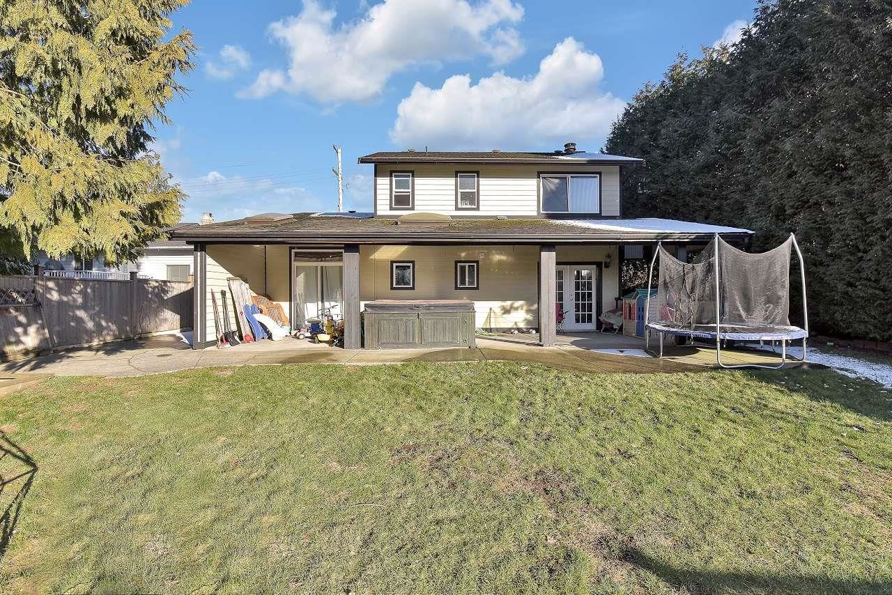 Listing Image 4