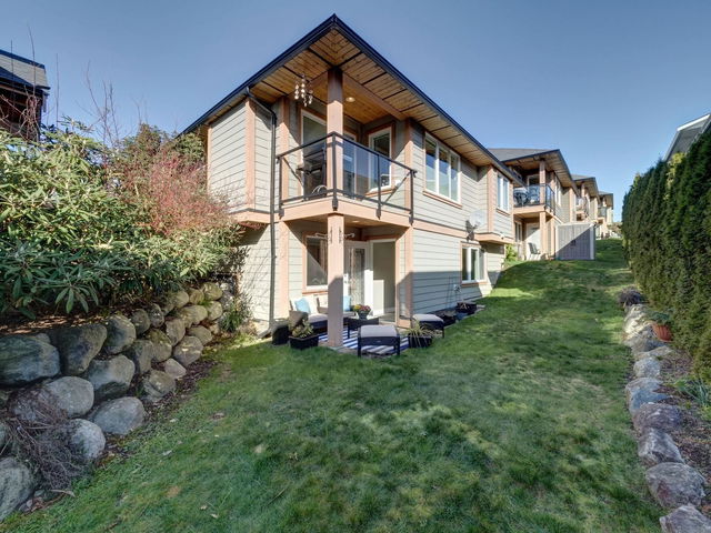 19 - 728 Gibsons Way