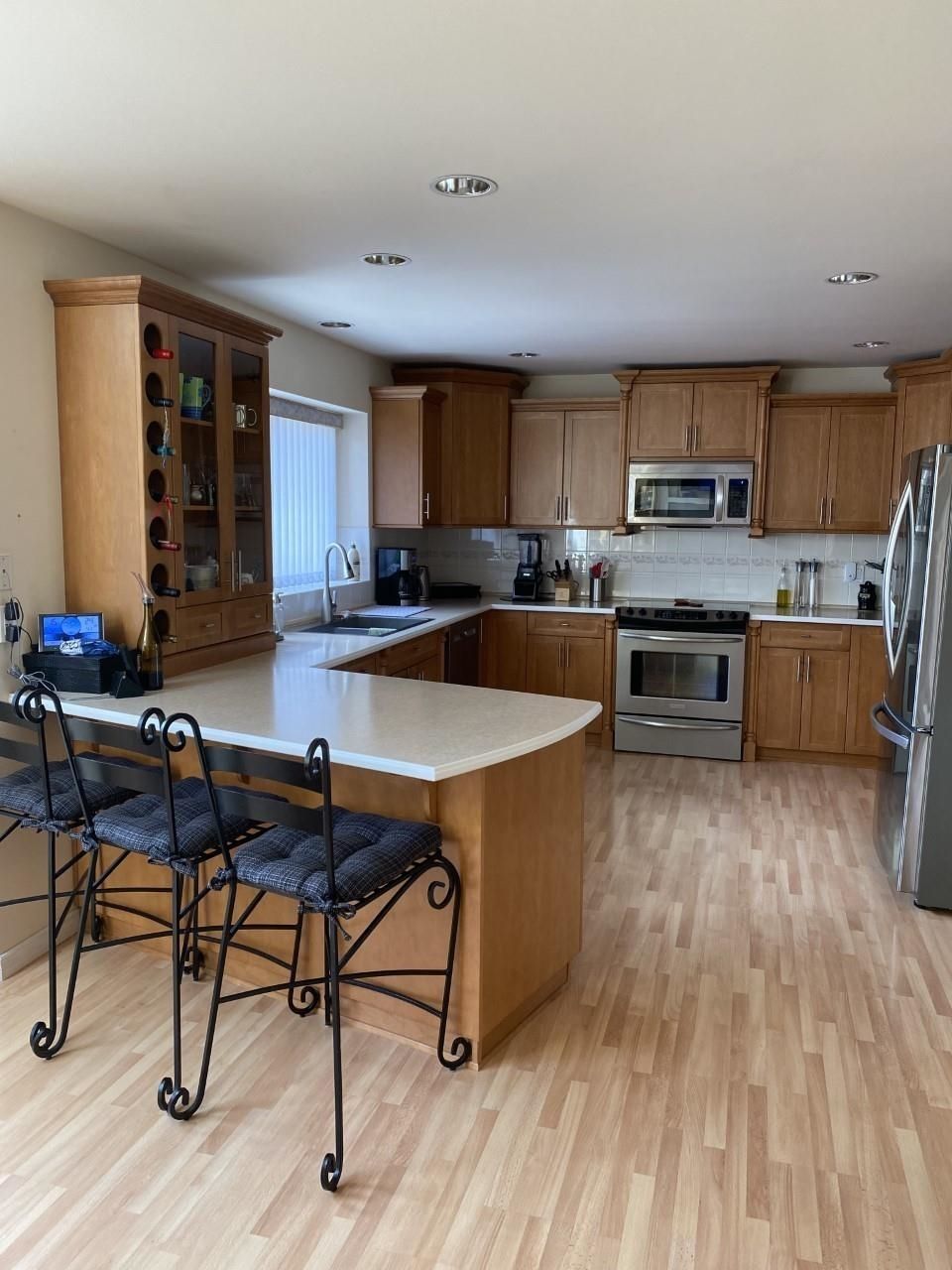 Listing Image 14