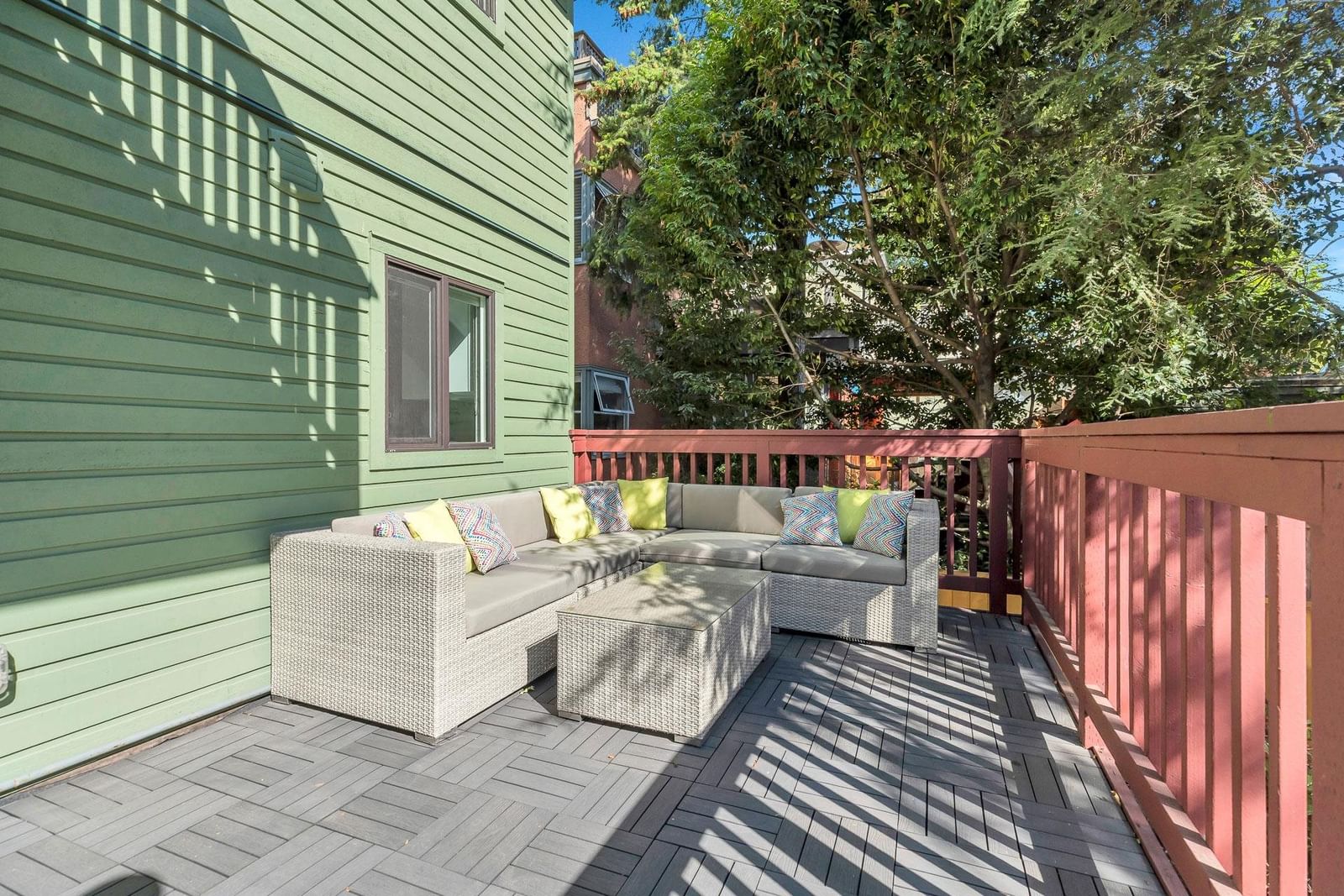 Listing Image 16