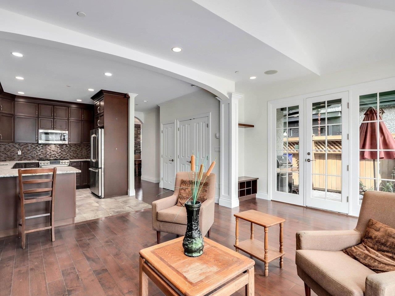 Listing Image 15