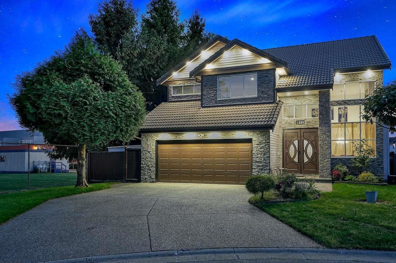 Listing Image 1