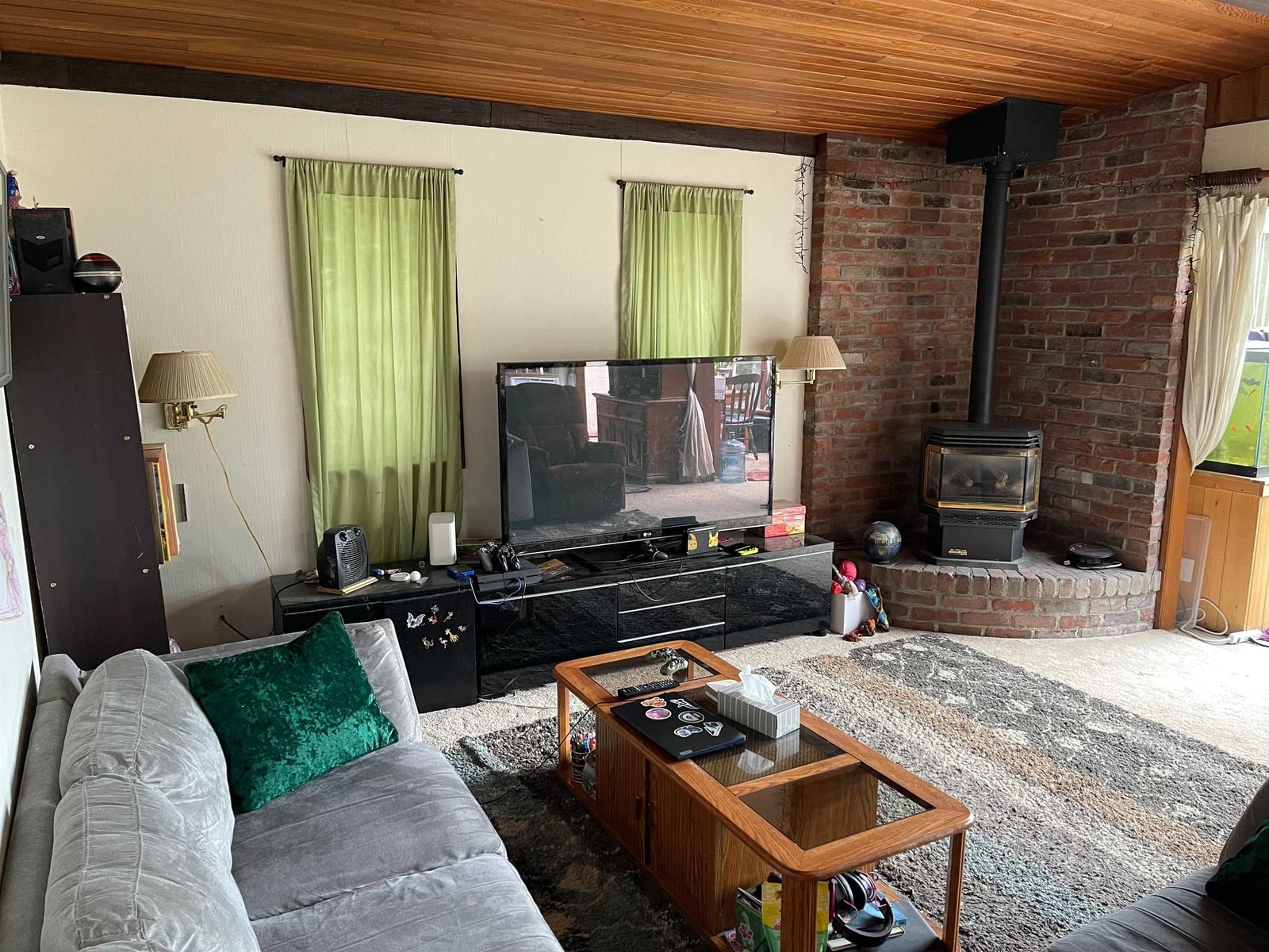 Listing Image 10
