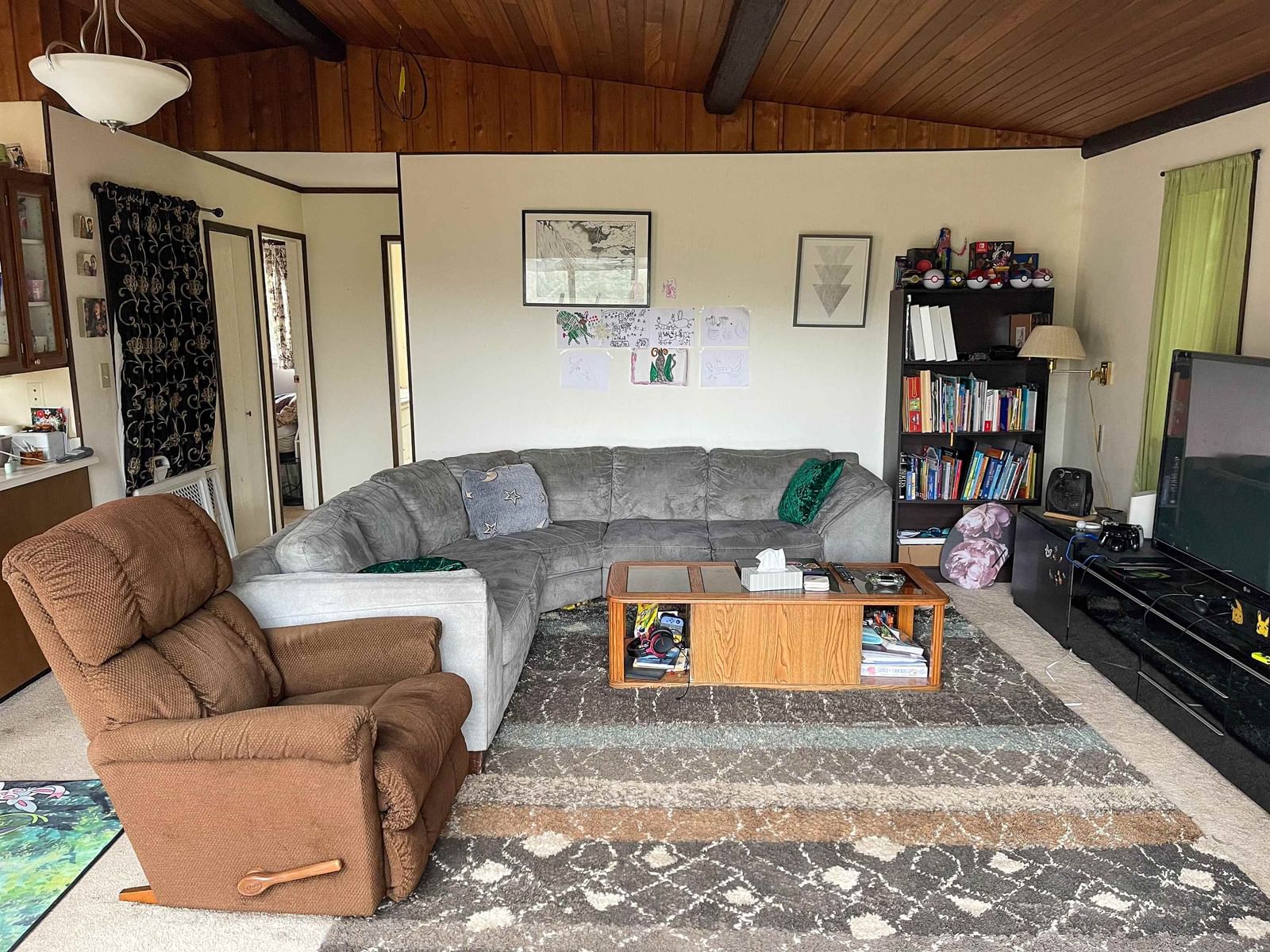 Listing Image 8